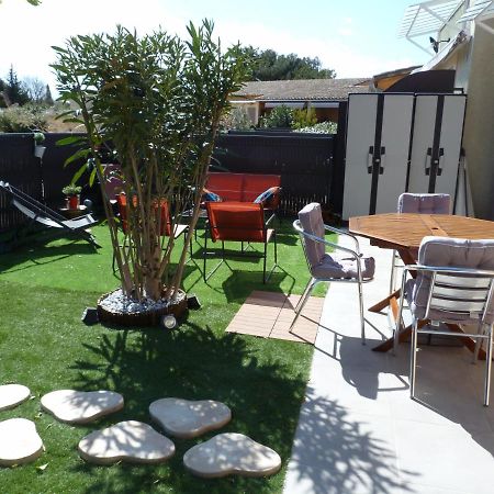 Appart Cosy Avec Son Exterieur Chaleureux,Piscine Et Parking Prive Фонвьей Экстерьер фото