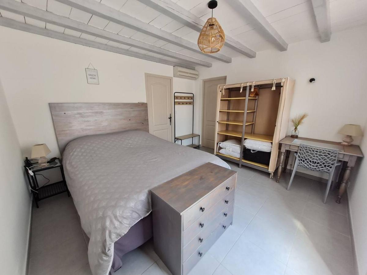 Appart Cosy Avec Son Exterieur Chaleureux,Piscine Et Parking Prive Фонвьей Экстерьер фото